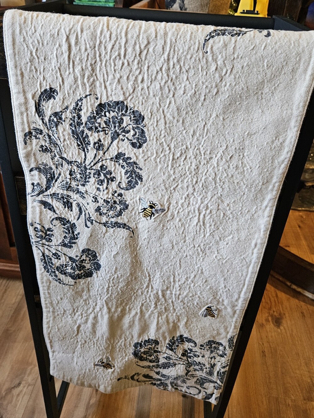 Bee Bundle - Picture 3 of 4